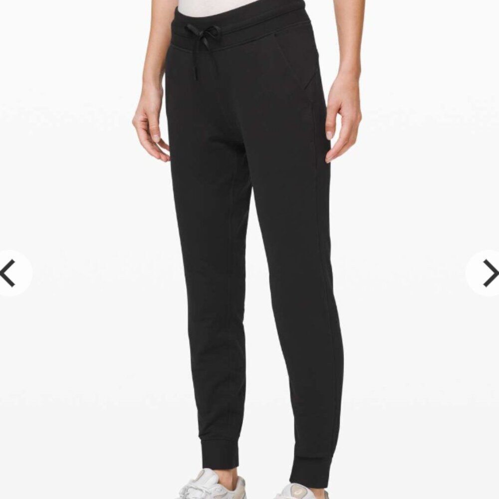 Lululemon Ready to Fleece Jogger Black Size 2